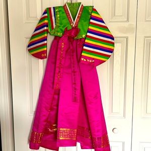 Korean Hanbok girls size 8